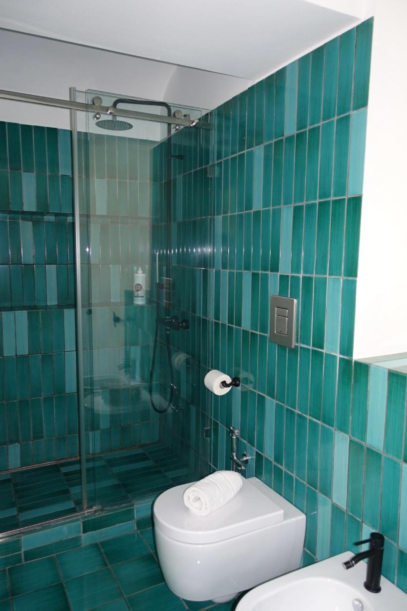 Ninina Boutique Suites サレルノ エクステリア 写真