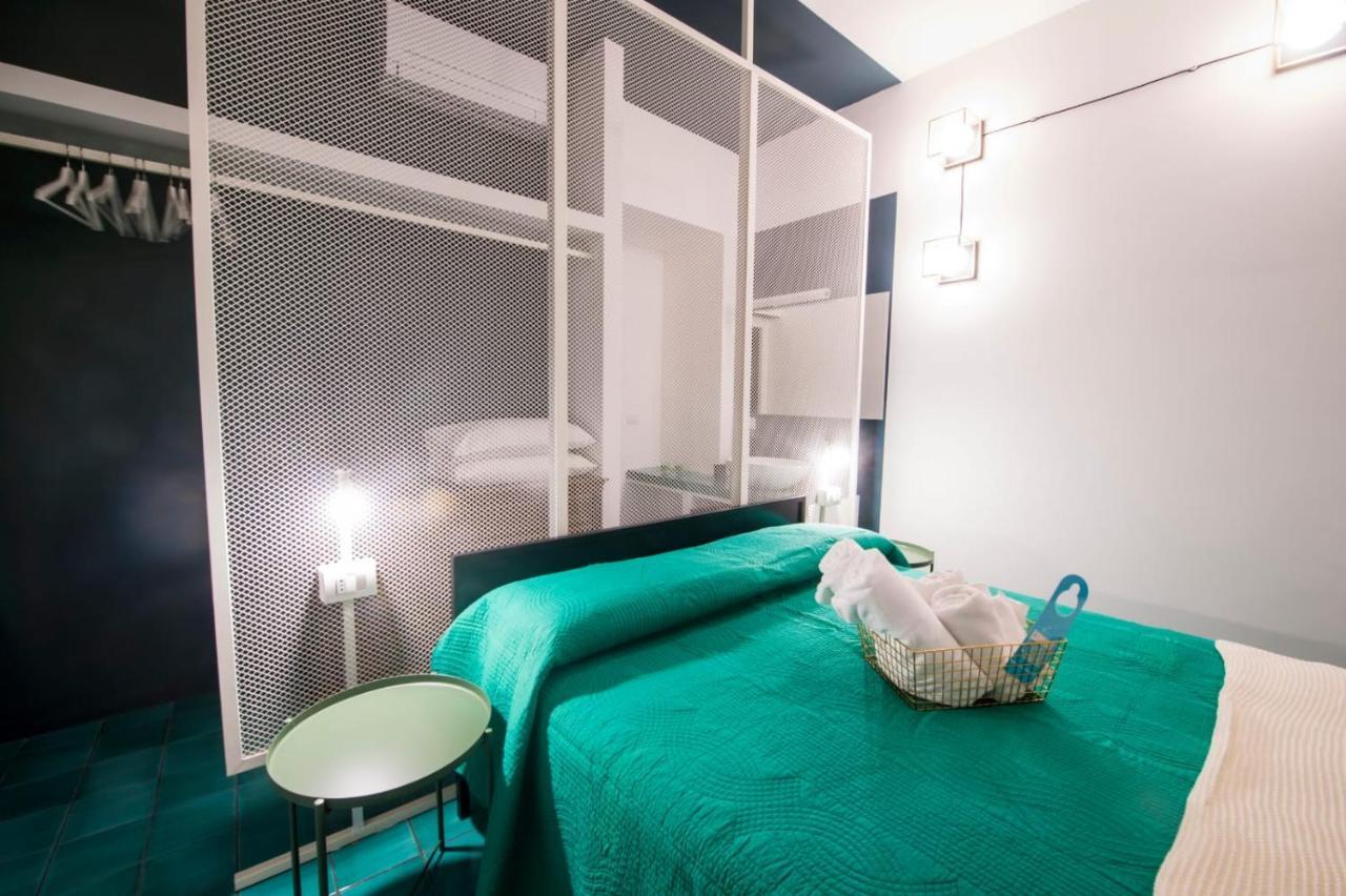 Ninina Boutique Suites サレルノ エクステリア 写真