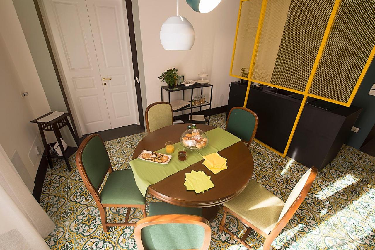 Ninina Boutique Suites サレルノ エクステリア 写真